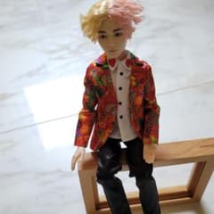 BTS マテル社 テテVテヒョンバージョンのサムネイル