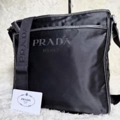PRADAプラダ 三角ロゴ 白タグ ボディバッグ ウエストポーチ 巾着 黒