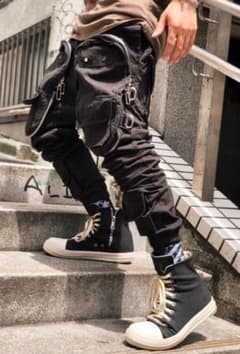 BLACKTAILOR ブラックテイラー カーゴパンツ サイズ28 C50のサムネイル