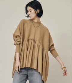 カレンソロジー テンセルポリエステルギャザープルオーバー - メルカリ