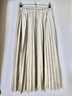GU フリルスカート(XL)のサムネイル