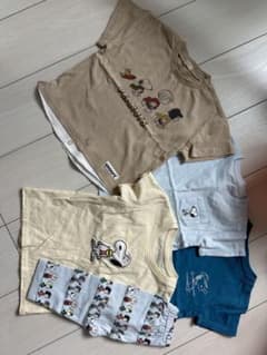 ユニクロ　スヌーピー　Tシャツ　90センチのサムネイル