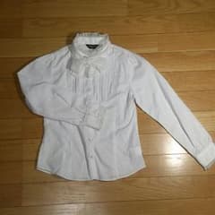 COMME CA ISM　白ブラウスのサムネイル