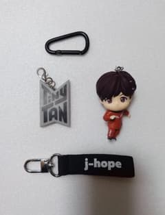 TinyTAN j-hope T 머니 카드가있는 열쇠 고리