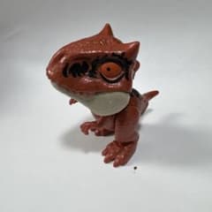 恐竜 フィギュア デフォルメ 赤 おもちゃのサムネイル