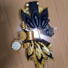 仮面ライダーギーツ　DX ドゥームズギーツレイズバックル