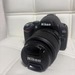 Nikon D40 Digital SLR Camera