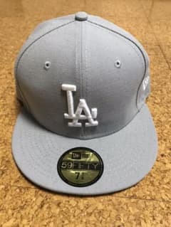 新品 NEWERA ニューエラ サイズ7 8/3 ロサンゼルスドジャースLAのサムネイル
