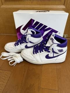 Nike Air Jordan 1 Retro High OG 8.5のサムネイル