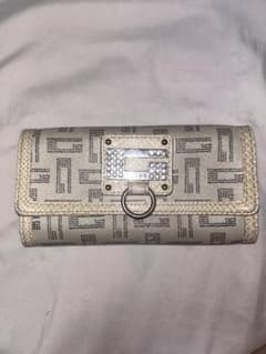 GUESS（ゲス）Gロゴ モノグラムキラキラのサムネイル