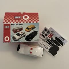 マクドナルド ハッピーセット トミカ パトカー　ミニカーのサムネイル