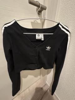 adidas Originals クロップドカーディガン ブラックのサムネイル
