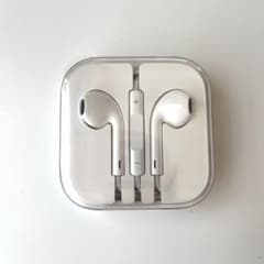 Apple EarPods iPhone 有線イヤホン イヤホンジャックのサムネイル