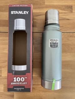 【新品未使用】STANLEY 100周年記念真空ボトルのサムネイル