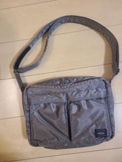 PORTER グレー ショルダーバッグのサムネイル