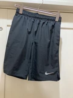NIKE  PUMA   ハーフパンツのサムネイル