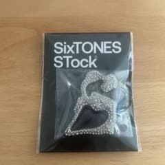 【新品】SixTONES STock 6周年ロゴ　ブローチのサムネイル