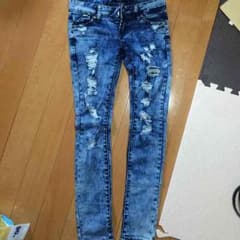 デニム スキニー ダメージのサムネイル