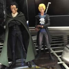 ONE PIECEフィギュアのサムネイル