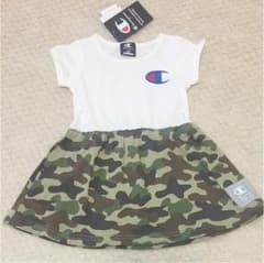 新品タグ付き☆しまむら☆チャンピオンワンピース☆カモフラのサムネイル
