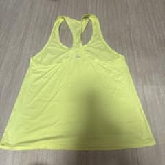 alo yoga タンクトップのサムネイル