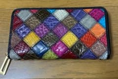 美品 クロコダイル パッチワーク ラウンドファスナー 長財布のサムネイル