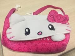 ハローキティのティッシュケースのサムネイル
