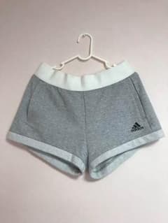 ショートパンツ スウェット アディダスのサムネイル