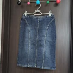 デニム ひざ丈スカート バックジップ スリット入りのサムネイル