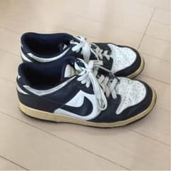 NIKE DUNK LOWのサムネイル