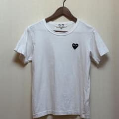 PLAY COMME des GARCONSブラックハートワッペン 半袖Tシャツのサムネイル