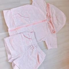 ピンクセットアップのサムネイル