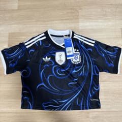  アルゼンチン代表 AFA クロップドシャツ Mサイズ adidas アルゼンチン代表 AFA クロップドシャツ Mサイズ - メルカリ
