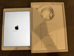 Apple iPad 本体 7世代　32GB セルラーのサムネイル