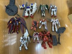 ガンプラ完成品詰め合わせ（ジャンク品）のサムネイル