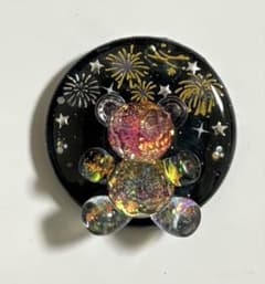 再販不可。レインボーくま☆レジンヘアゴムブローチ - メルカリ