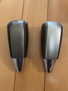 トヨタ　ランドクルーザー200系　前期・中期レザーシフトノブ2個セットのサムネイル