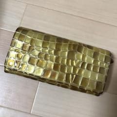 アルカン    財布のサムネイル