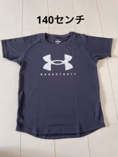 Under Armour バスケットボール Tシャツ 140センチのサムネイル