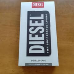 DIESEL iPhone 15 Pro Max ブックレットケースのサムネイル