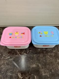ミキハウス【新品】タッパー 保存容器のサムネイル