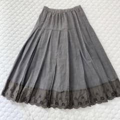 トリココムデギャルソン ロングスカート プリーツ レース グレー系
