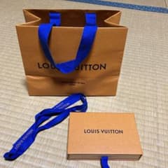 LOUIS VUITTON キーリング空箱のサムネイル