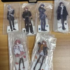 カラフルピーチ　アクリルスタンド 6種セット 冬服デザインのサムネイル