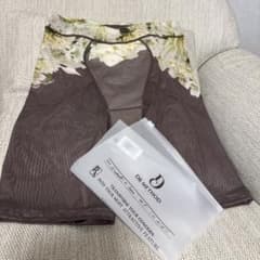 新品未使用❣️DR METHOD 骨盤ガードル Mサイズ 花柄のサムネイル