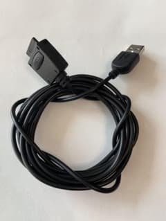 AU ガラケー充電器(USB)のサムネイル