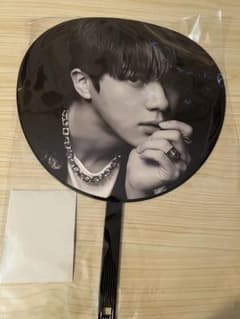 BTS ARIRANG アリラン日本限定 うちわ ジン - メルカリ