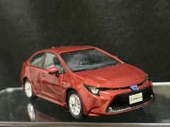 トヨタ COROLLA カラーサンプル レッドのサムネイル