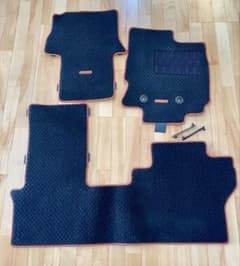 ダイハツ　ファンクロス純正フロアマット/ 開封未使用のサムネイル
