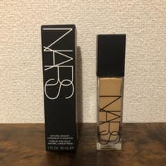 【箱付き】NARS ナチュラルラディアント ロングウェアファンデーション6608のサムネイル